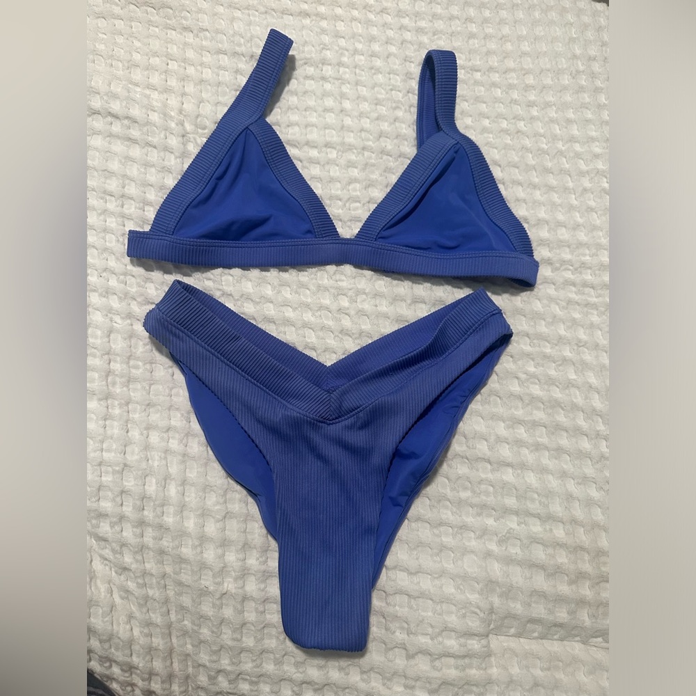 oneone swim bikini set